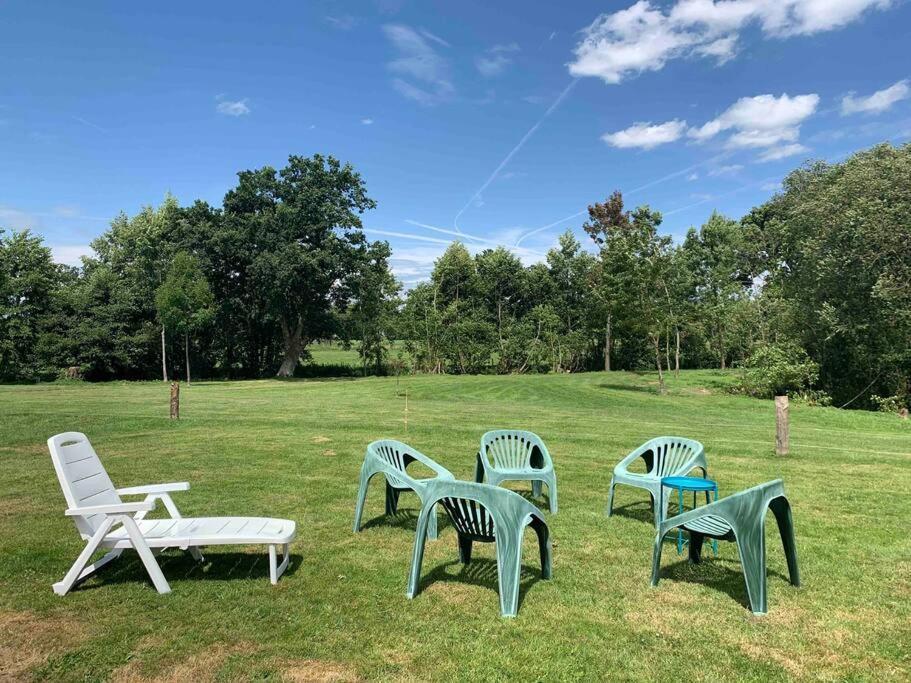 Gite De La Poupardiere, Maison De Campagne En Bordure De Riviere - 2 Nuits Minimum Villa Les Cresnays Екстериор снимка