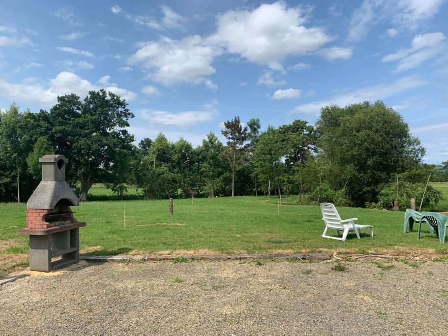 Gite De La Poupardiere, Maison De Campagne En Bordure De Riviere - 2 Nuits Minimum Villa Les Cresnays Екстериор снимка